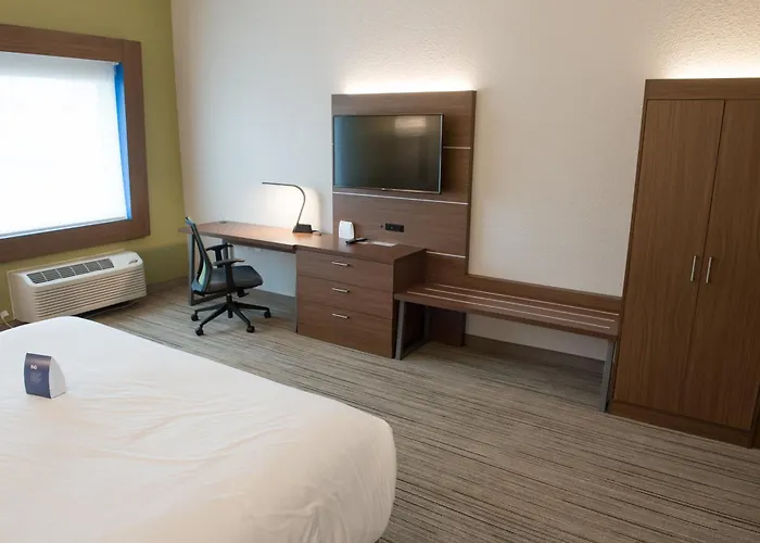 Express & - Orland Park By Ihg Mokena