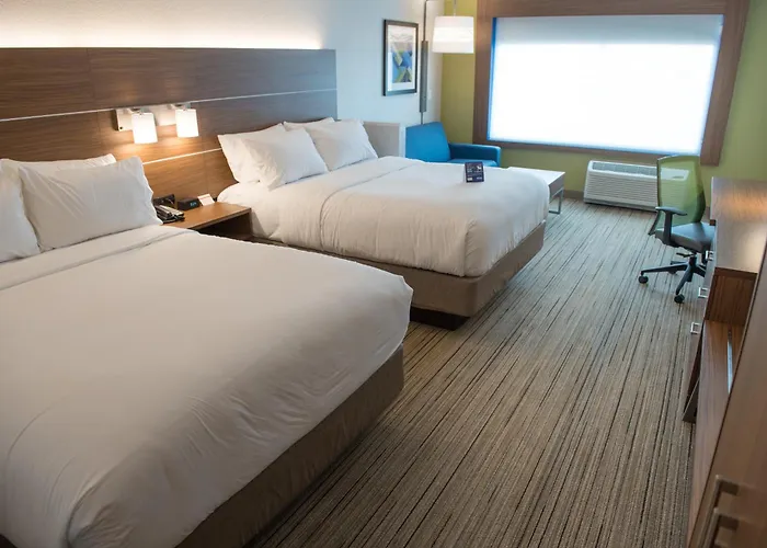 Express & - Orland Park By Ihg