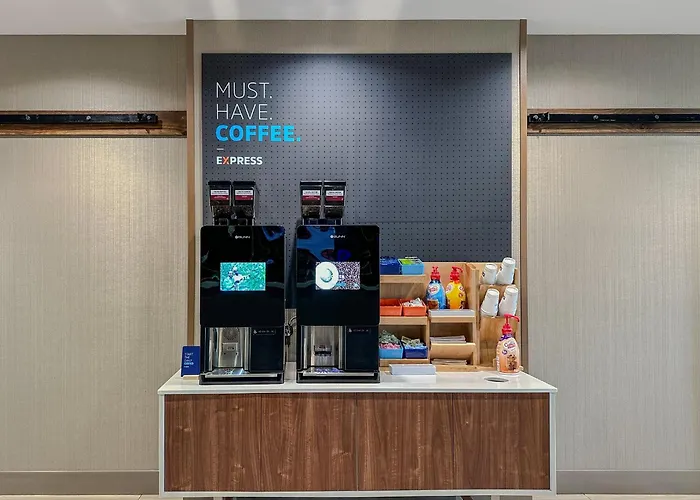 Express & - Orland Park By Ihg