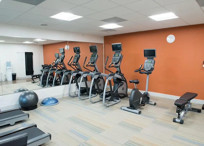 Express & - Orland Park By Ihg Hotel 3*