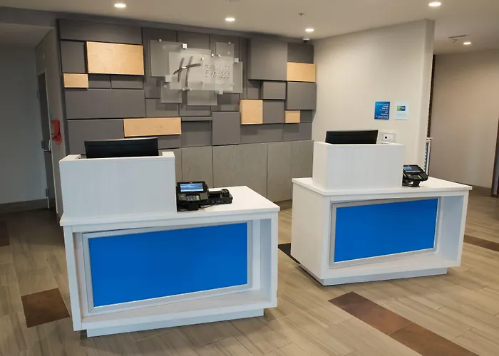 Express & - Orland Park By Ihg 3*