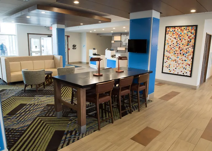 Hotel Express & - Orland Park By Ihg Mokena