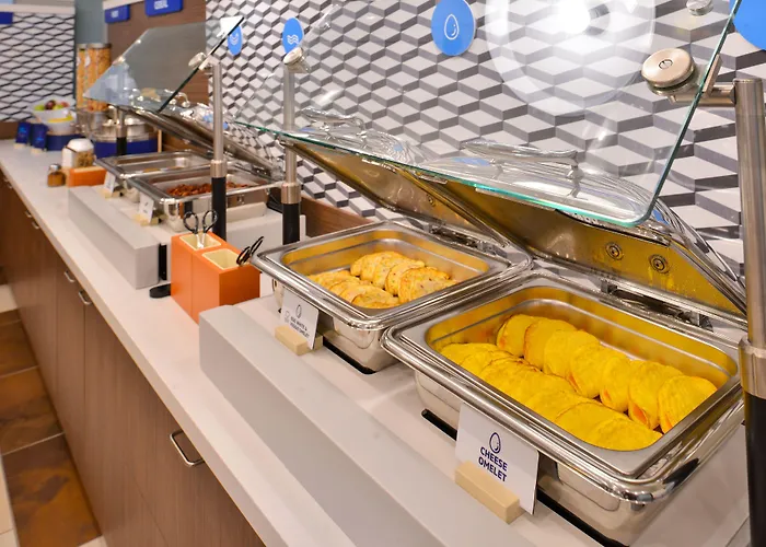 Express & - Orland Park By Ihg Mokena