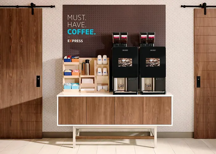 Express & - Orland Park By Ihg Hotel 3*